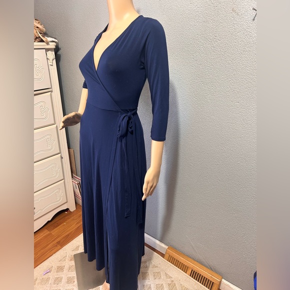 Garden District Navy blue wrap maxi dress size small - Picture 5 of 11